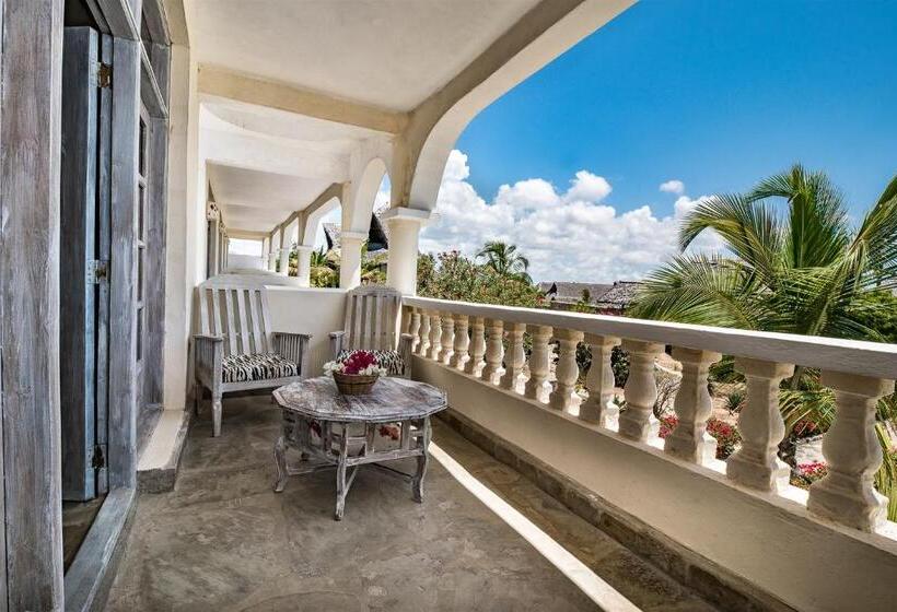 اتاق استاندارد, Jacaranda Beach Resort