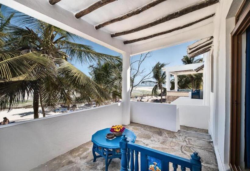 Triple Room Sea View, Jacaranda Beach Resort