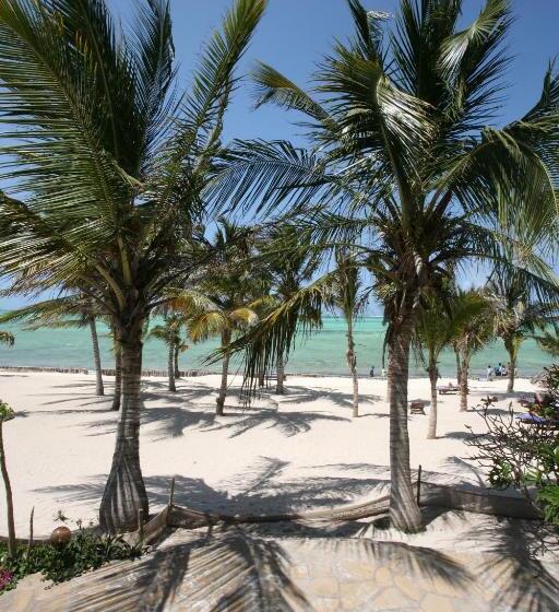 اتاق لوکس با چشمانداز دریا, Jacaranda Beach Resort