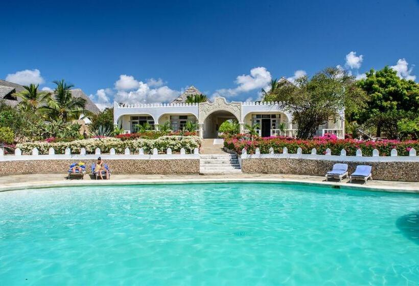 اتاق استاندارد با تخت بزرگ, Jacaranda Beach Resort