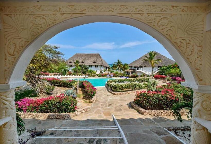 اتاق استاندارد با تخت بزرگ, Jacaranda Beach Resort