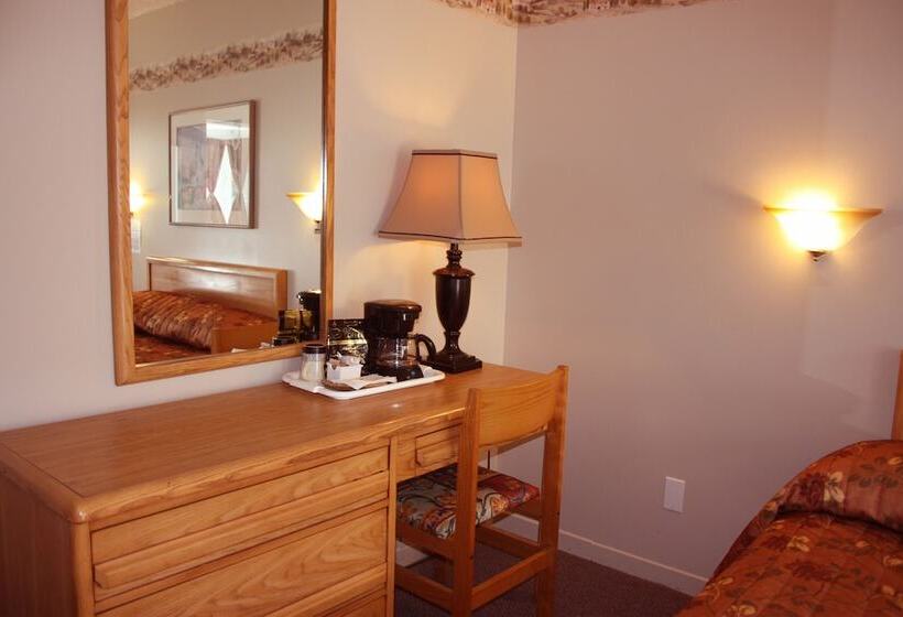 Номер Классика Двуспальная Кровать, Motel Le Jolibourg