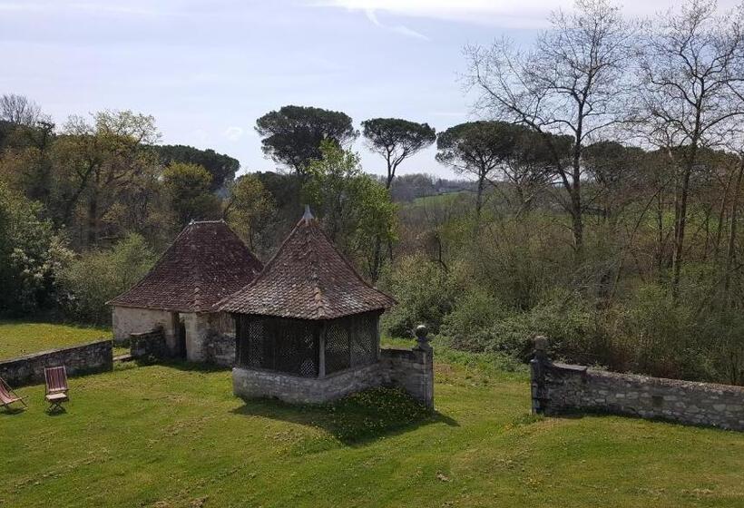 غرفة قياسية, Château De Baylac