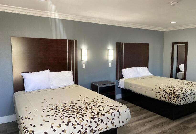 标准间, Regency Motel