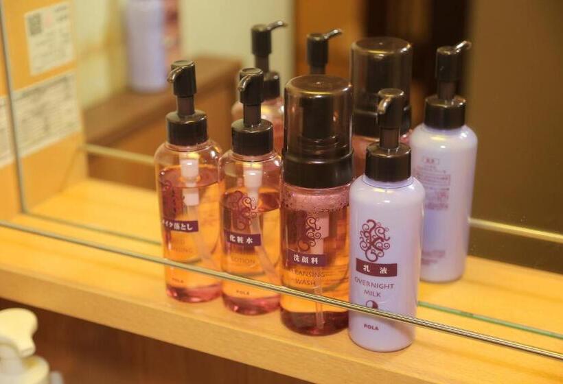 חדר סטנדרט לשלושה, Ryori Ryokan Tsurugata