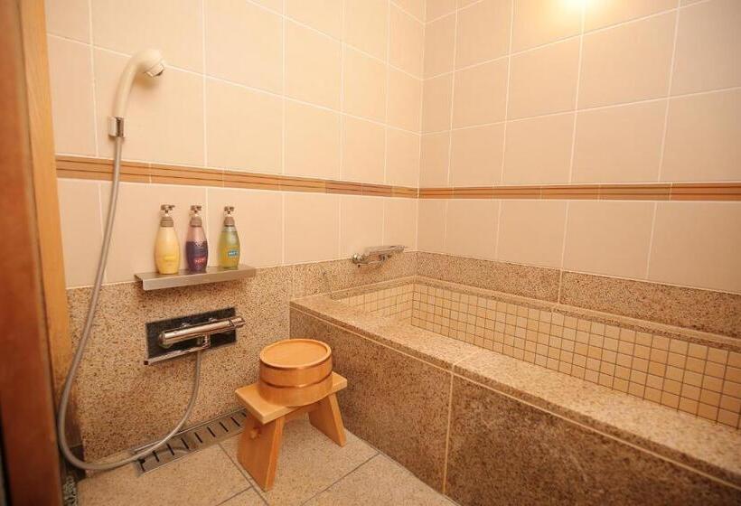 חדר סטנדרט, Ryori Ryokan Tsurugata