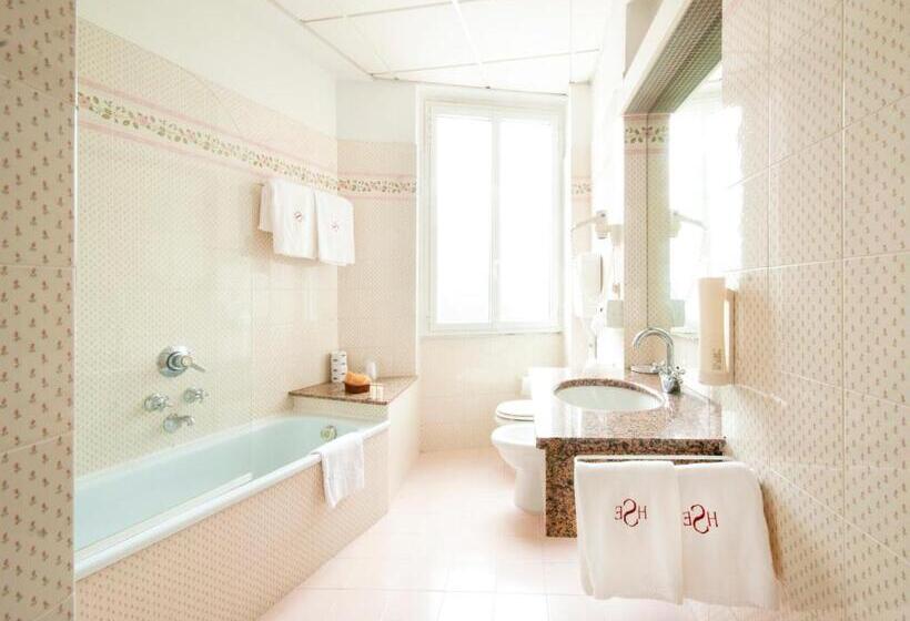 Классический Номер, Settentrionale Esplanade