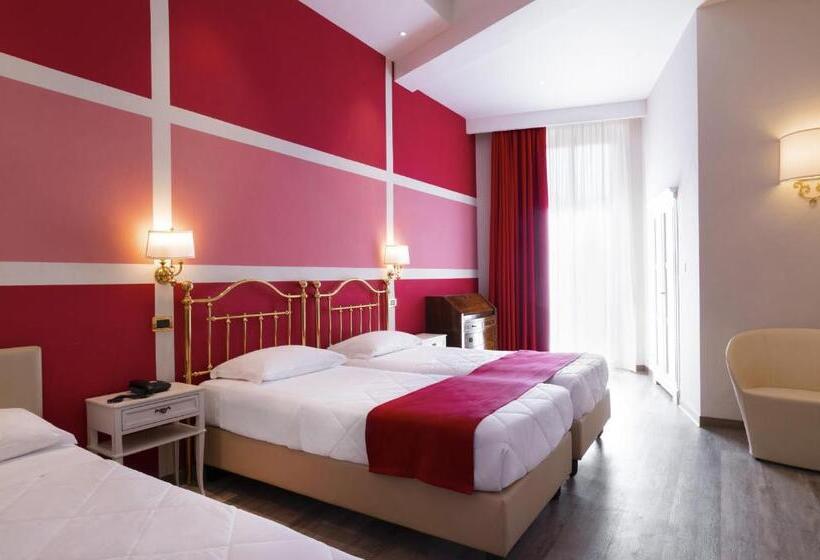 Номер Стандарт Трехместный, Settentrionale Esplanade