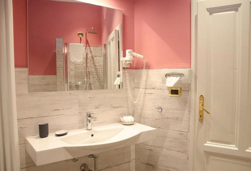 Номер Престиж, Settentrionale Esplanade