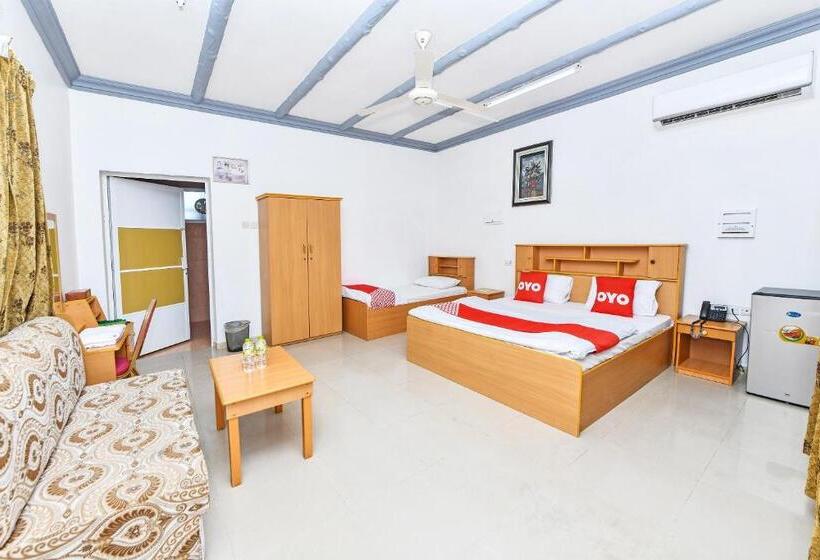 اتاق استاندارد سه نفره, Oyo 138 Gulf Sand Motel