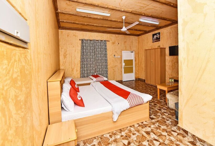 اتاق استاندارد سه نفره, Oyo 138 Gulf Sand Motel