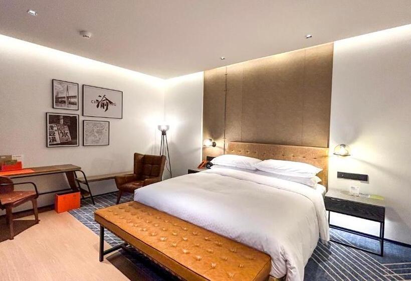 سوئیت جونیور با تخت بزرگ, Four Points By Sheraton Chongqing, Yongchuan