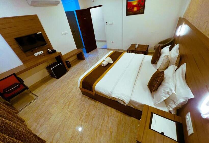 豪华房间, Sterling Inn Bangalore International Airport