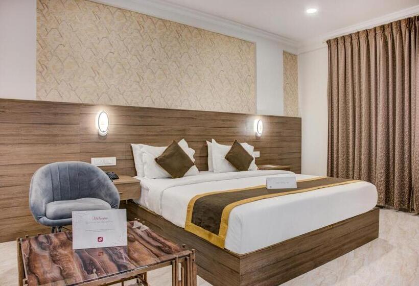 豪华房间, Sterling Inn Bangalore International Airport