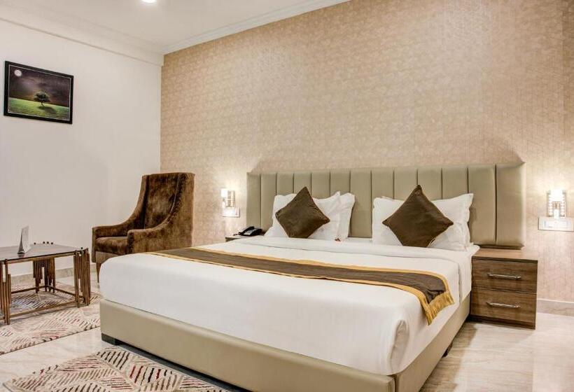 高级大房间, Sterling Inn Bangalore International Airport