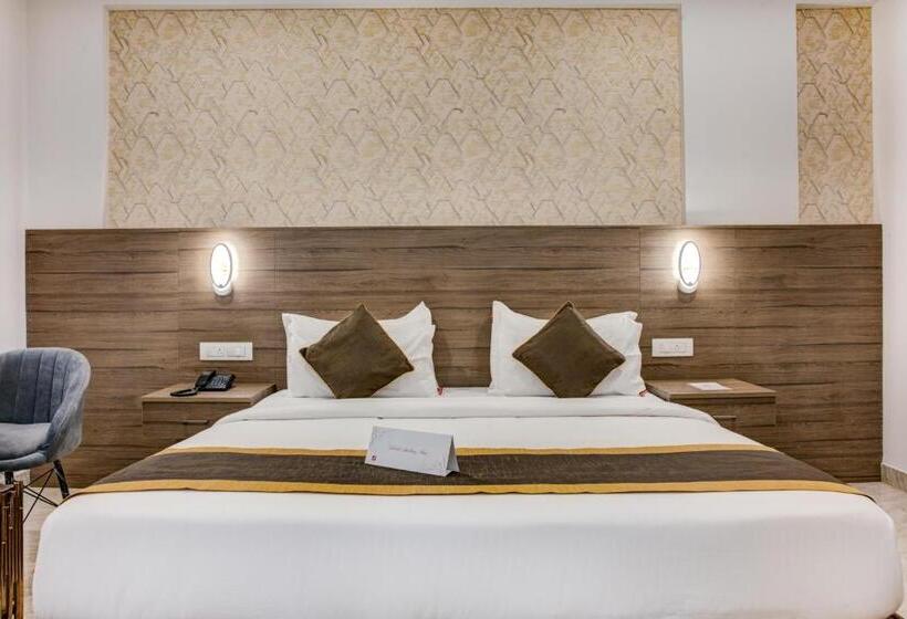 高级大房间, Sterling Inn Bangalore International Airport