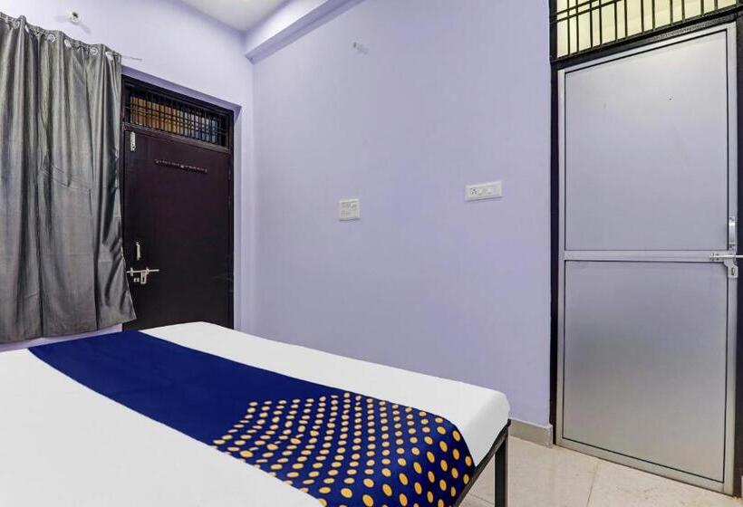 トリプルクラシックルーム, Spot On Hotel Atithi Residency