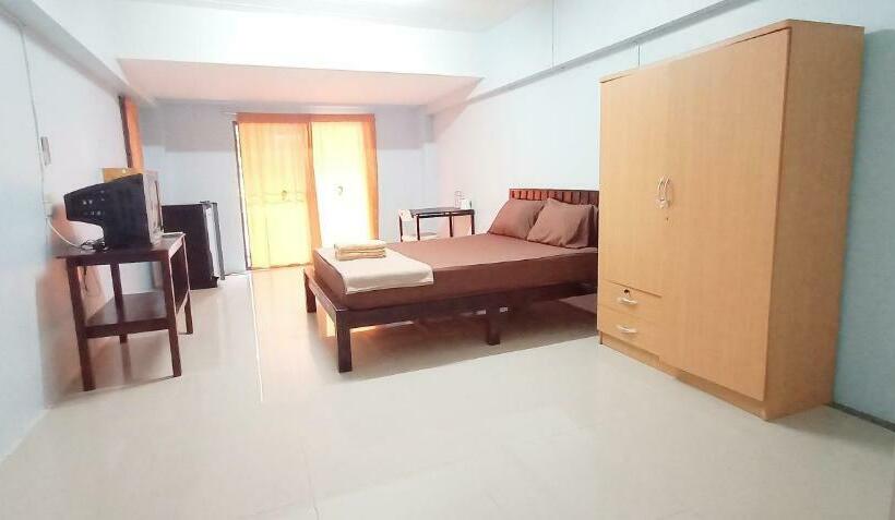 Студия Стандарт, Banyan Resort Bangsaen