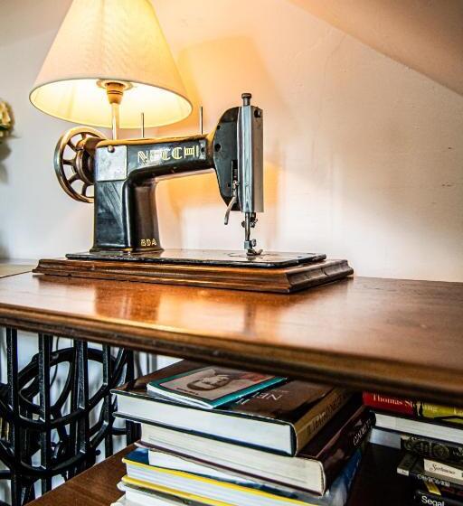 اتاق خانوادگی, B&b Villa Lilla