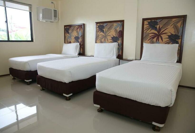 חדר סטנדרט לשלושה, Eon Centennial Resort Hotel & Waterpark