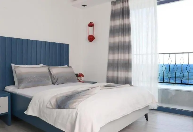 Sviitti Poreallas, Blue Ay Boutique
