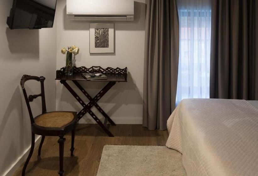 سوئیت جونیور با چشمانداز باغ, Quinta De Anterronde