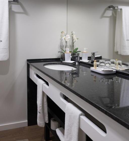 سوئیت جونیور با چشمانداز باغ, Quinta De Anterronde