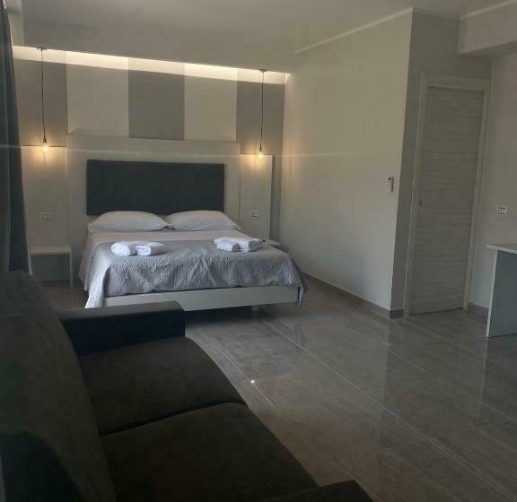 سوییت جونیور, Blue Marine   Free Parking