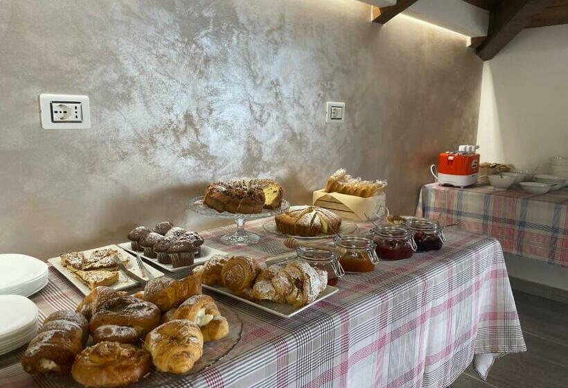 سوییت جونیور, Blue Marine   Free Parking