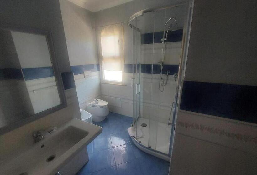 اتاق استاندارد با بالکن, Blue Marine   Free Parking