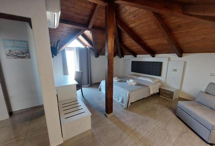 Deluxe Suite Sea View, Blue Marine   Free Parking