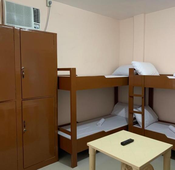 共用房间的床, Brielles Travellers Inn