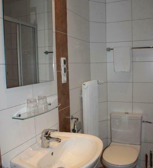 غرفة قياسية, Haus Margit