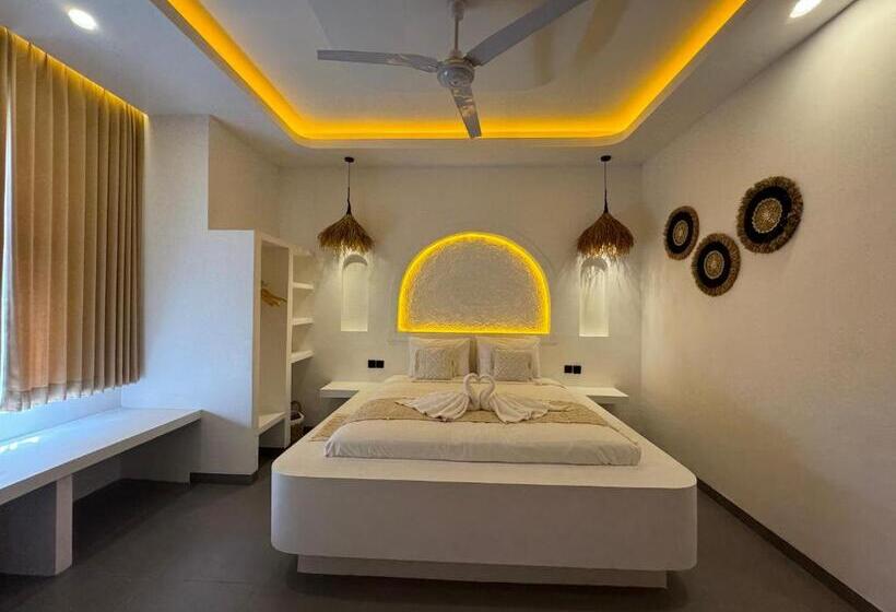 带大床的豪华间, Puja Uluwatu Village