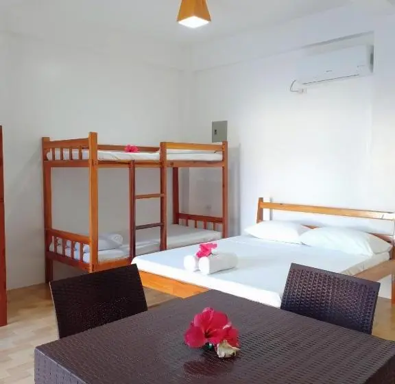 اتاق خانوادگی با چشم‌انداز دریا, Siargao Sunrise Villa