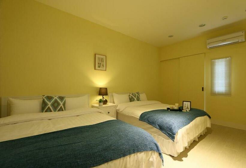 خانه 3 خوابه, Sommer 19 B&b