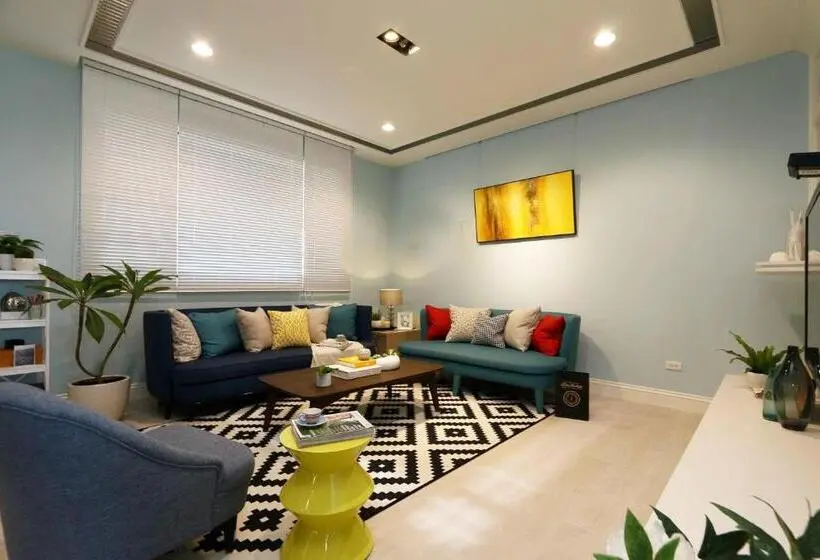 اتاق استاندارد چهارنفره با بالکن, Sommer 19 B&b