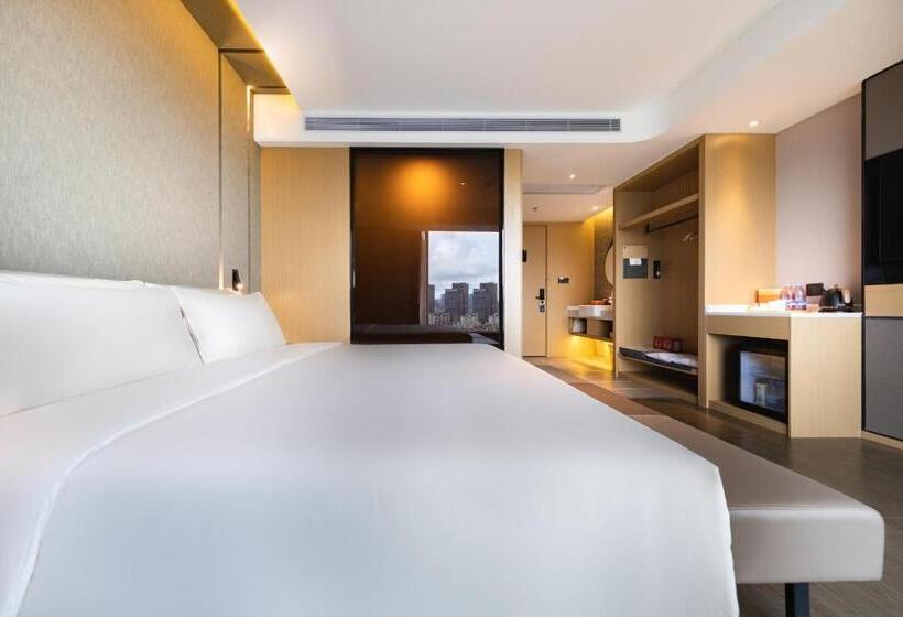 Номер Стандарт, Atour Hotel Zhuhai Gongbei Fuhuali