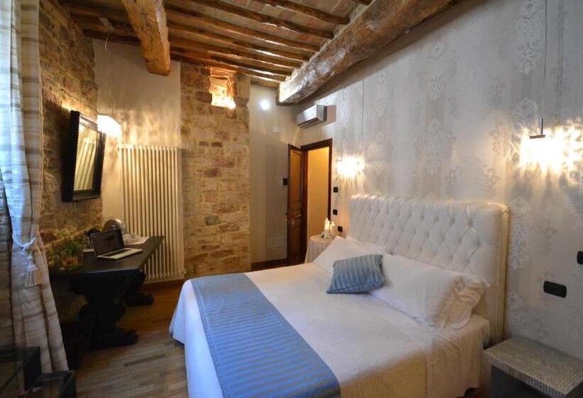 اتاق استاندارد, Case Brizi Assisi