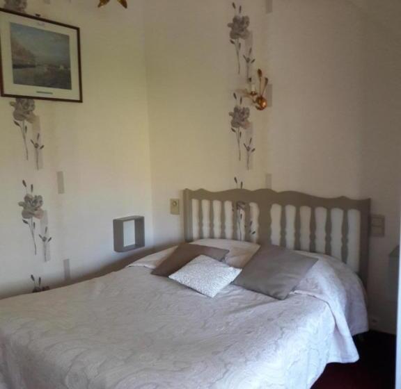 Номер Стандарт Трехместный, Chambres D Hôtes Du Moulin Du Vey