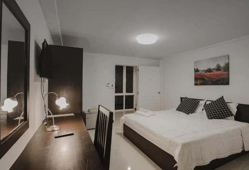 اتاق سوپریور با تخت بزرگ, Banjanstay