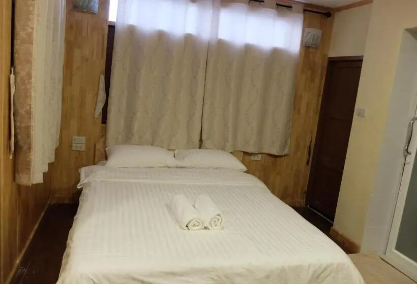 スーペリアールーム, Bed In Beyt Boutique