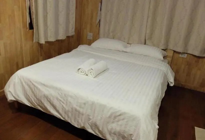 スーペリアールーム, Bed In Beyt Boutique