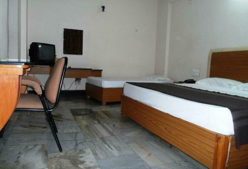 Quarto Estandar, Bhimas Paradise