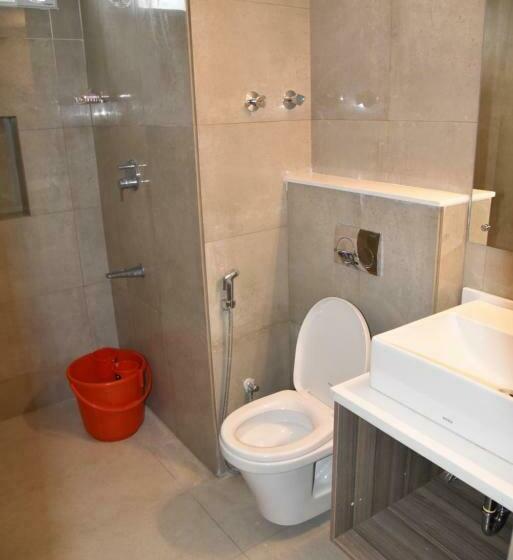 Quarto Superior, Bhimas Paradise