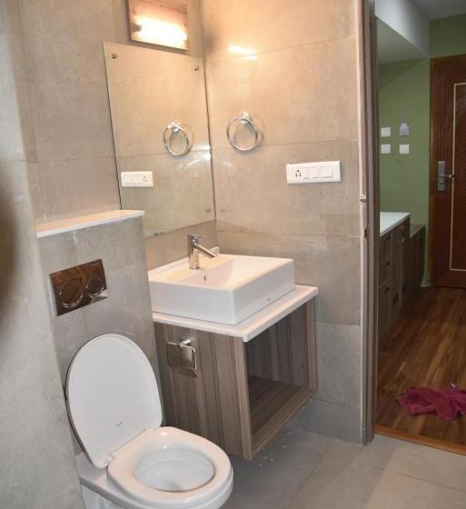 Quarto Superior, Bhimas Paradise