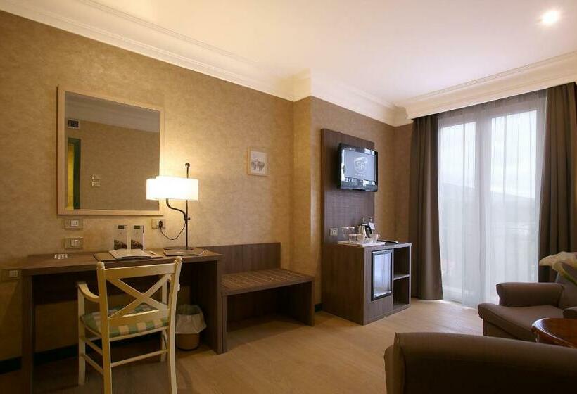 Полулюкс, Relais La Fattoria
