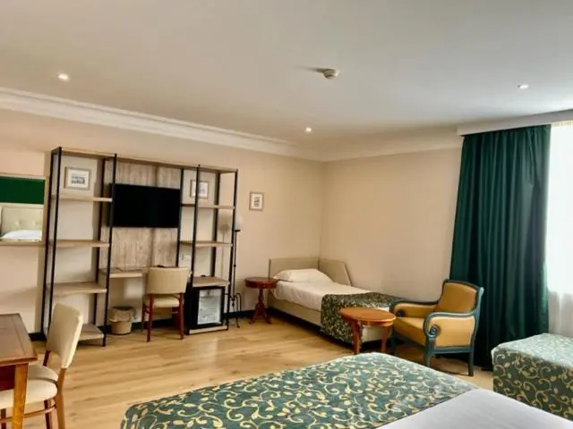 Standard Neljän Hengen Huone, Relais La Fattoria