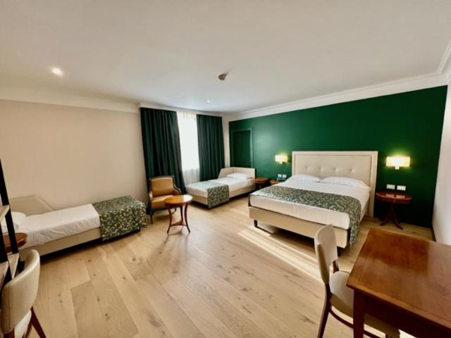 غرفة قياسية رباعية, Relais La Fattoria