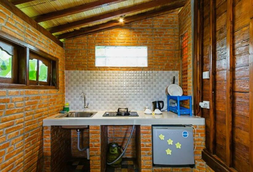 Бунгало Стандарт, Bali Natha Beach Front